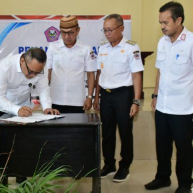Pemkab Pohuwato Tanda Tangani NPHD Dengan Kantor Imigrasi