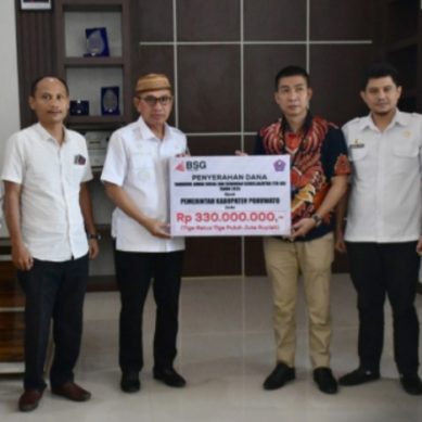 Terima CSR, Bupati Saipul Mbuinga Apresiasi Komitmen Bank Sulutgo