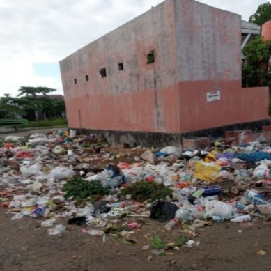 Sampah Hiasi Kota Marisa, Bukti Buruk Kinerja DLH.