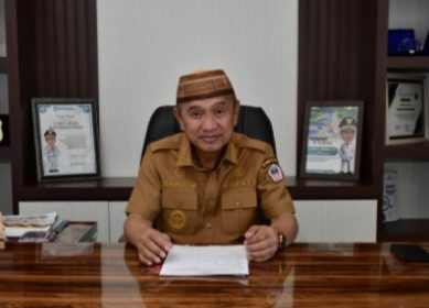 Raih Prestasi, Bupati Saipul Mbuinga Apresiasi Perjuangan Desa Dambalo Dan Kelurahan Siduan