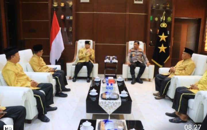 Perkuat Sinergi Budaya dan Keamanan, Kapolda Gorontalo Terima Audiensi Dewan Adat Gorontalo