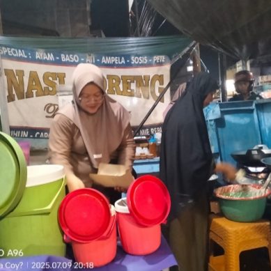Nasi Uduk & Gorengan Jadul, Kuliner Malam Favorit Warga Kota Lahat