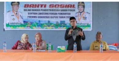 Peduli Masyarakat Pohuwato, Wabup Iwan Adam Apresiasi Kegiatan Bhakti Sosial Pemprov Gorontalo