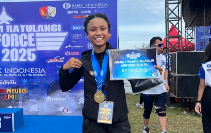 Bripda Navesha Hiola Raih Juara 1 Kategori TNI/Polri Putri di Air Force Run Lanud Sam Ratulangi Manado