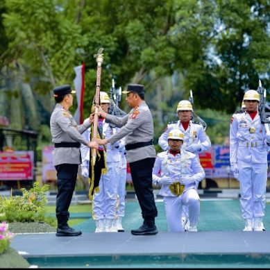 Upacara Welcome And Farewell Parade Tandai Pergantian Kapolda Gorontalo