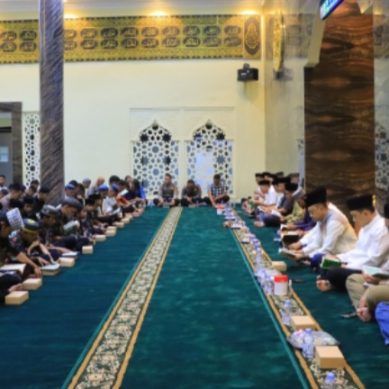 Awali Tugas, Kapolda Gorontalo Doa dan Yasinan Bersama Anak Panti Asuhan