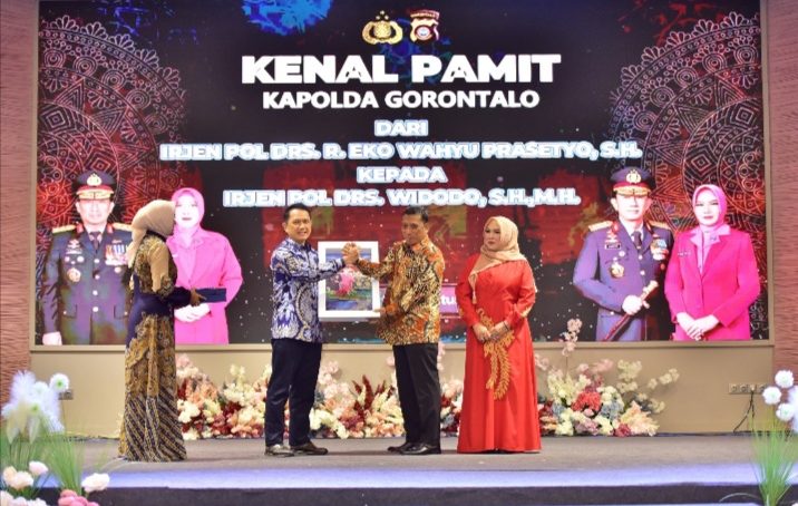 Polda Gorontalo Gelar Malam Kenal Pamit Dan Pisah Sambut Kapolda