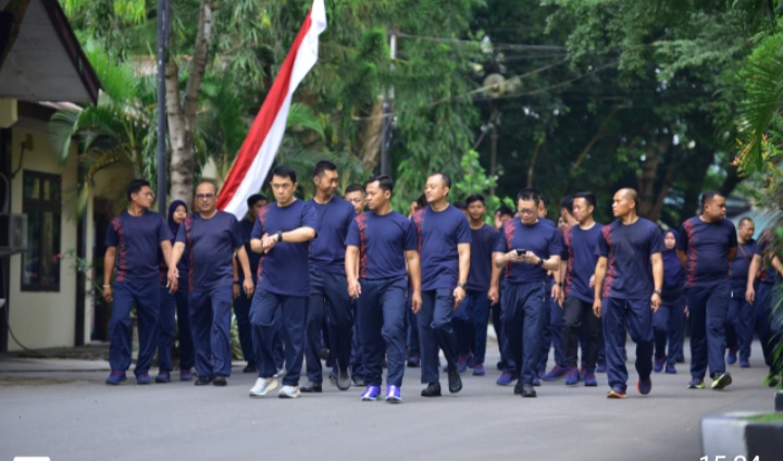 Kapolda Irjen Pol Widodo Olahraga Bersama Anggota Polda Gorontalo 