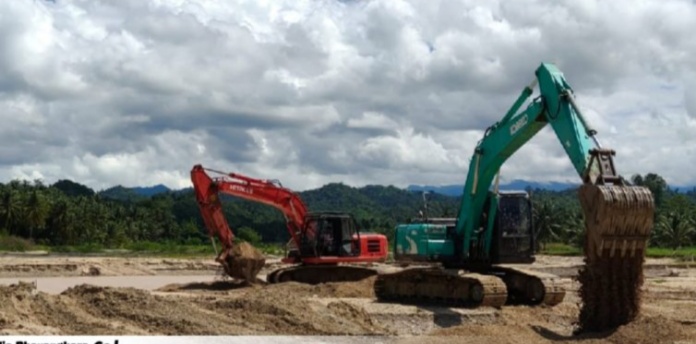 Turunkan 2 Unit Excavator, YR Langsung Realisasi Harapan Petani Duhiadaa Buntulia