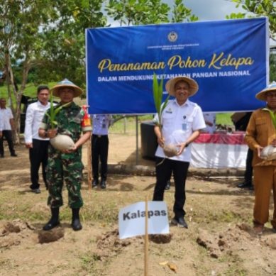 Lapas Pohuwato Gelar Penanaman Pohon Kelapa,  Dukung Ketahanan Pangan Nasional,