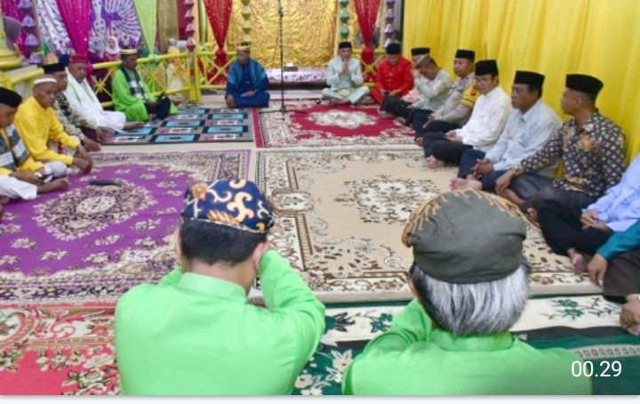 Bupati Saipul Mbuinga Hadiri Perayaan Maulid Nabi Muhammad SAW Di Marisa Utara