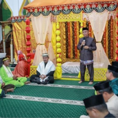Wabup Pohuwato Hadiri Peringatan Maulid Nabi Muhammad SAW 1447 H di Masjid Nur Hayat, Desa Buntulia Utara
