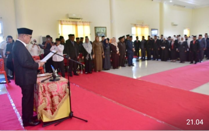 Bupati Saipul Mbuinga Lantik 121 Pejabat Di Lingkungan Setdakab Pohuwato