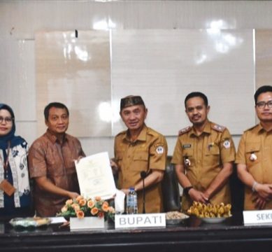 Dukung Pembangunan Di Bidang Pendidikan, Bupati Saipul Mbuinga Hadiri Entry Meeting Pemeriksaan Kinerja Atas Efektivitas Penyelenggaraan Dapodik