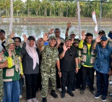 Kunker Di Kodim 1313/Pohuwato, Pangdam XIII/Merdeka Tinjau Percetakan Sawah Di Randangan