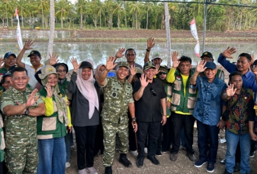 Kunker Di Kodim 1313/Pohuwato, Pangdam XIII/Merdeka Tinjau Percetakan Sawah Di Randangan