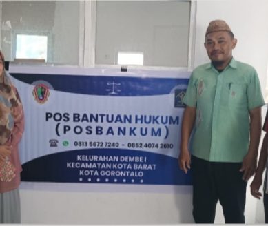Umar Latif Di Daulat Ketua Posbankum Kelurahan Dembe 1 Kota Gorontalo