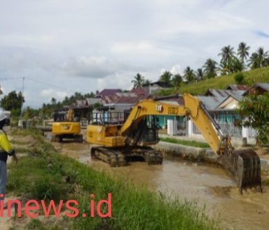 Serius Bantu Petani, PGM Keruk Sedimentasi Sepanjang 5 KM