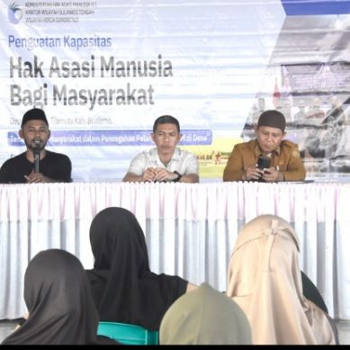 Sadar HAM dari Pesisir: Masyarakat Desa Bajo Antusias Ikuti Edukasi Perdana KemenHAM