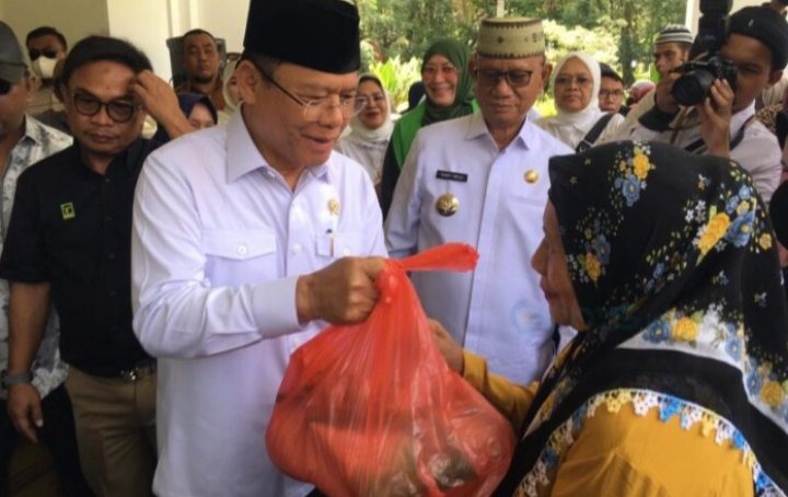 Pasar Murah di Bone Bolango Diserbu Warga Saat Kunjungan Utusan Khusus Presiden