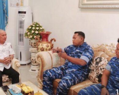 Bupati Pohuwato Terima Kunjungan  Dansatradar 207 Kwandang