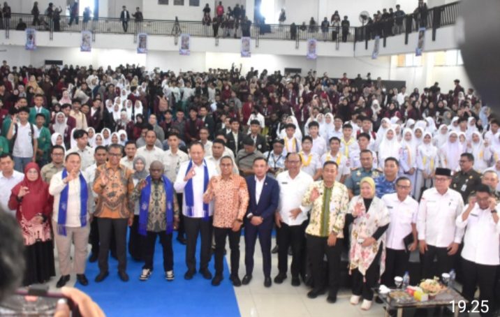 Menteri HAM Tegaskan Jangan Menuntut Pemerintah Untuk Intervensi Hukum