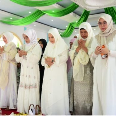 Wagub Gorontalo Nilai Penyelenggaraan Haul Guru Tua  Sarat Nilai Spiritual dan Keilmuan