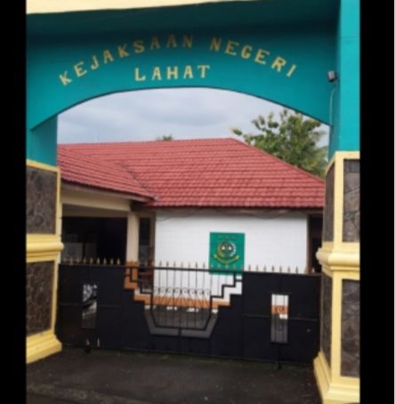 Ketua LSM Garuda Soroti Unggahan TikTok Diduga Fitnah Kejari Lahat