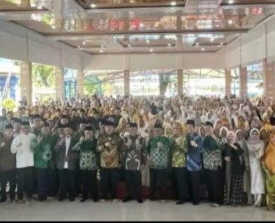 Tabligh Akbar HUT Ke-157 Lahat : Bursah Sentil OPD, “Ilmu dari Ketua PP Muhammadiyah Jangan Cuma Jadi Catatan Rapat”
