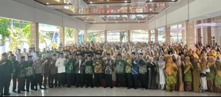 Tabligh Akbar HUT Ke-157 Lahat : Bursah Sentil OPD, “Ilmu dari Ketua PP Muhammadiyah Jangan Cuma Jadi Catatan Rapat”