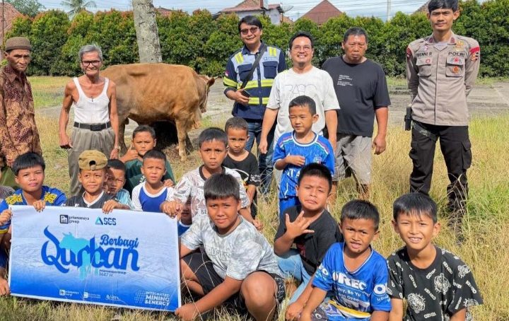 Berbagi di Hari Qurban Priamanaya Group Tebar Puluhan Hewan Qurban