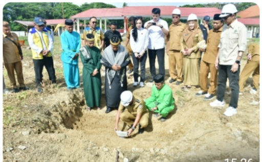 Peletakan Batu Pertama, Tanda Pembangunan Kantor Bupati Pohuwato Resmi Dikerjakan