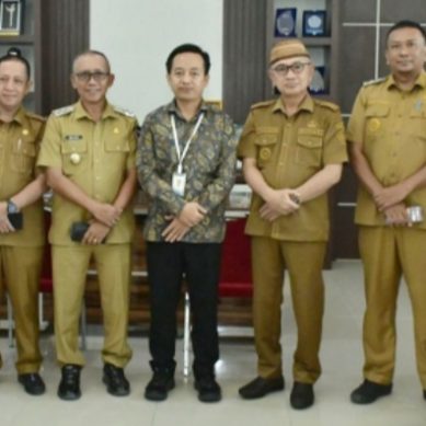 Pelestarian Bahasa Daerah serta Literasi Sekolah Di Perkuat