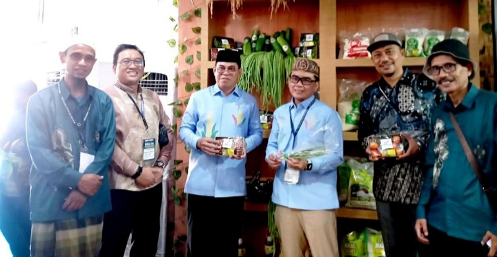 Perkuat Ekonomi Umat, BAZNAS Bone Bolango dan HEBITREN Gorontalo Guncang Panggung PESONA dan PENAS XVII 2026