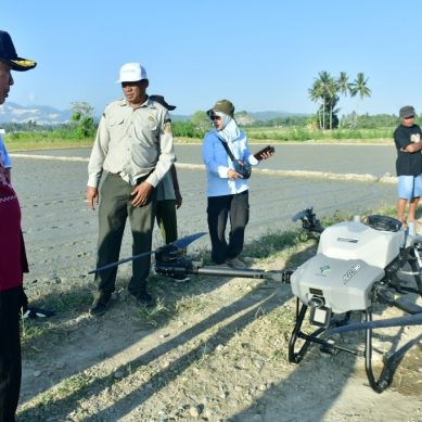 Bupati Saipul Mbuinga  Tegaskan, Pemanfaatan Drone Pertanian Wujud Moderenisasi Petani Pohuwato