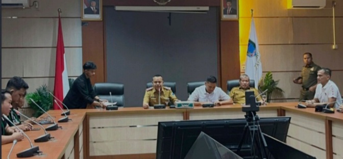 Sekda Lahat Respons Tuntutan Mahasiswa, Dugaan Terhadap Kepala Kesbangpol Akan Diproses