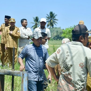 Gubernur Gorontalo dan Bupati Pohuwato Cari Solusi Krisis Air Sawah di Buntulia dan Duhiadaa