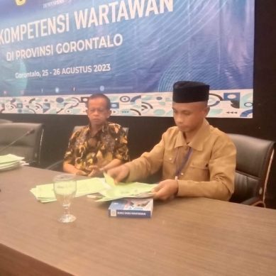 Fokus Jalani Profesi Jurnalis, Santo Ali Nyatakan Mundur dari PDIP*