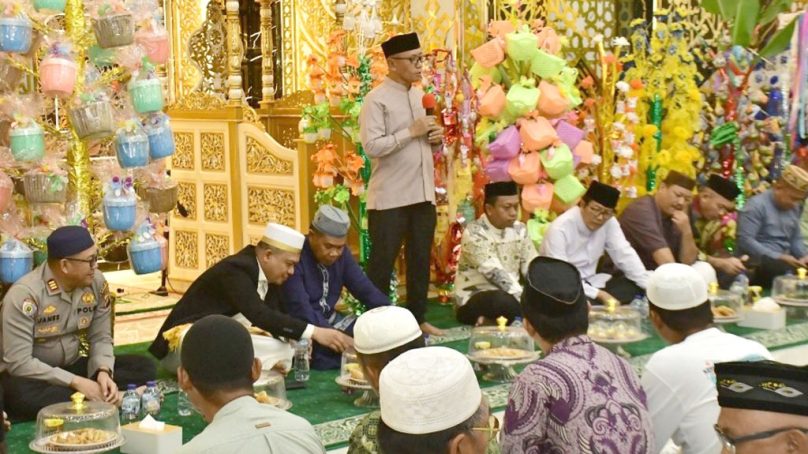Wabup Iwan Adam Apresiasi Kolaborasi Warga Gorontalo dan KKSS dalam Perayaan Maulid Nabi Muhammad SAW
