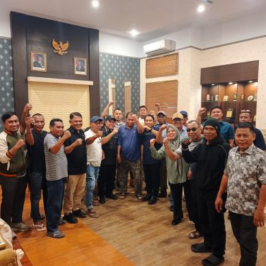 Hi. Rizal Yunus Dan Tokoh Pemerhati Daerah Sambangi DPRD Pohuwato, Adukan Perlakuan Tidak Adil PT Garda Nusantara