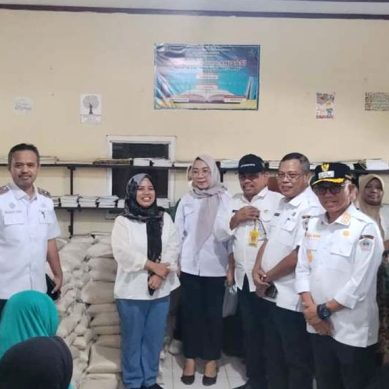 Pemkab Pohuwato Salurkan Beras CPP bagi Warga Terdampak Kekeringan