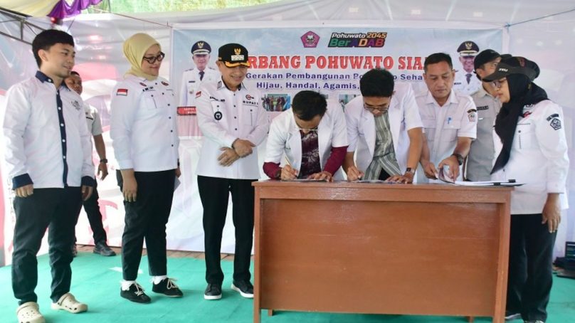 Komitmen Mengabdi Untuk Pohuwato, Tiga Penerima Beasiswa Terima Dukungan Pendidikan