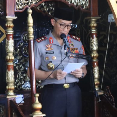 Kapolda Gorontalo Hadir di Tengah Masyarakat Melalui Sholat Keliling
